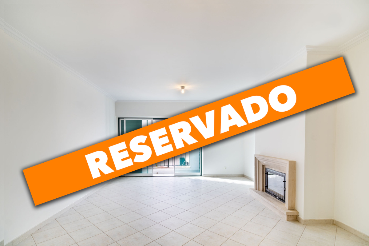 2-bedr. apartment with 131m2 refurbished with Sea View| Parking | Ericeira